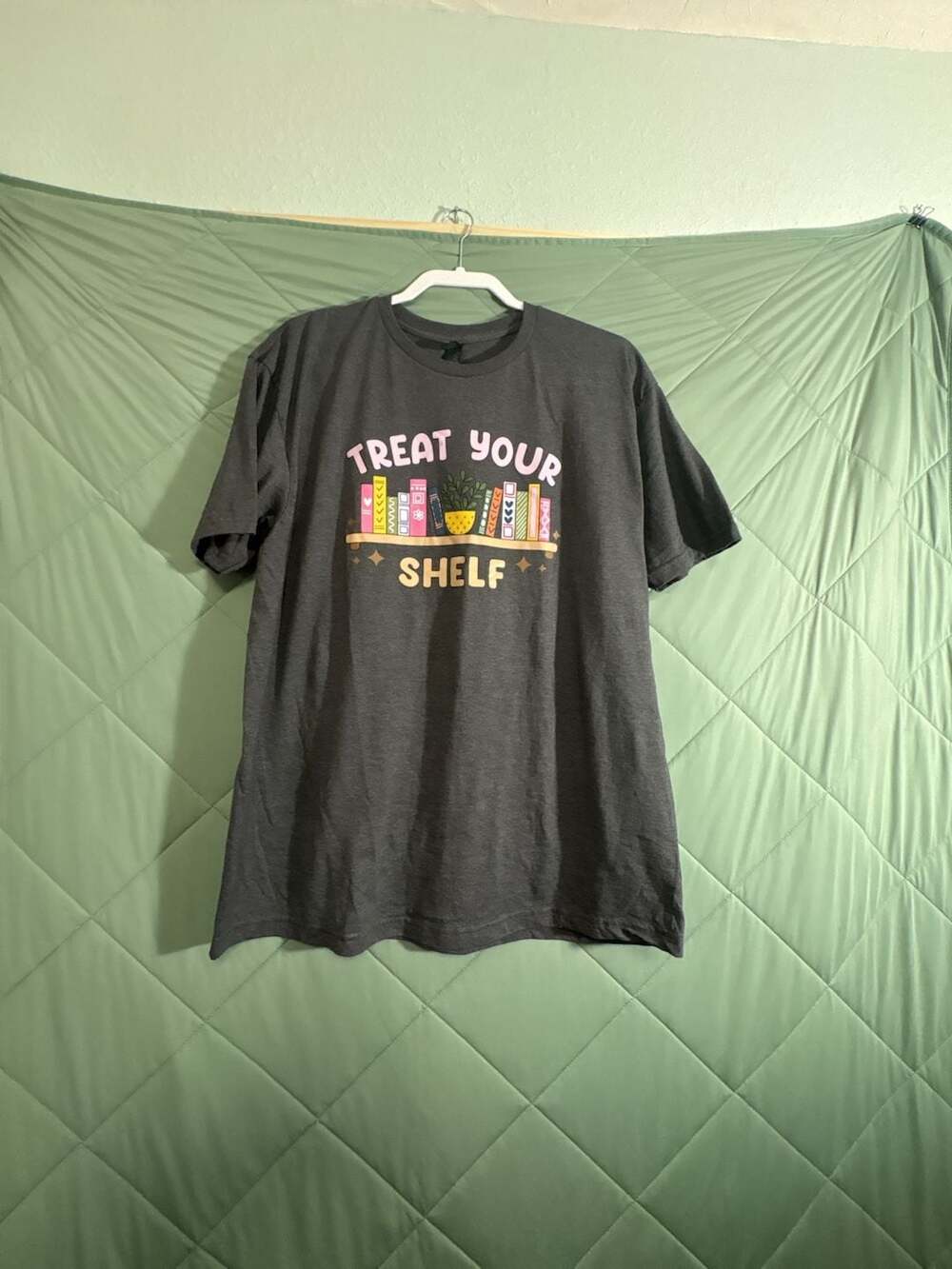 Gildan Treat Your Shelf T-Shirt Size XL Dark Gray Bookish Reader